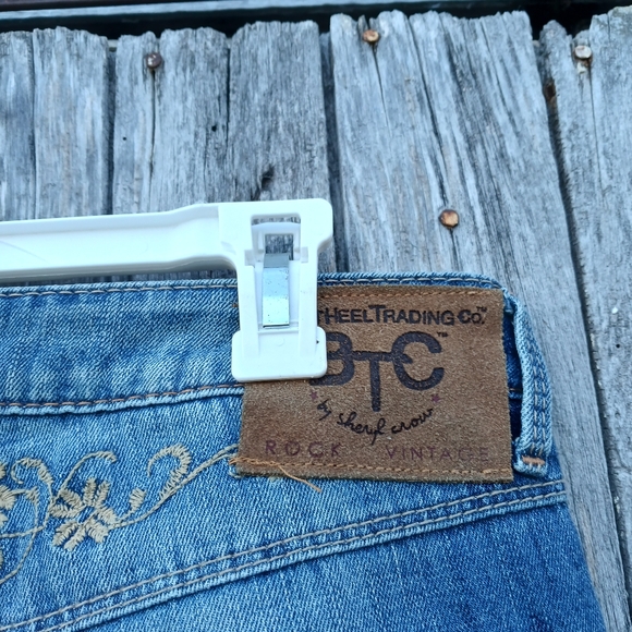 Bootheel Trading Co.  Savannah Embroidered Western Bootcut Denim Jeans Sz 29/32 - Picture 6 of 8